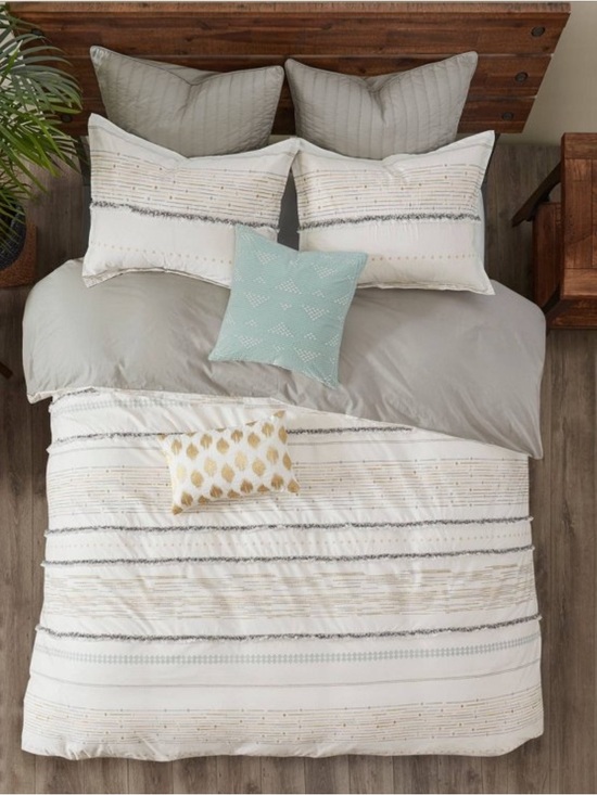 Ink+Ivy Other - Ink+Ivy Nea Neutral Stripe Fringe King Duvet Cover & shams boho shabby chic